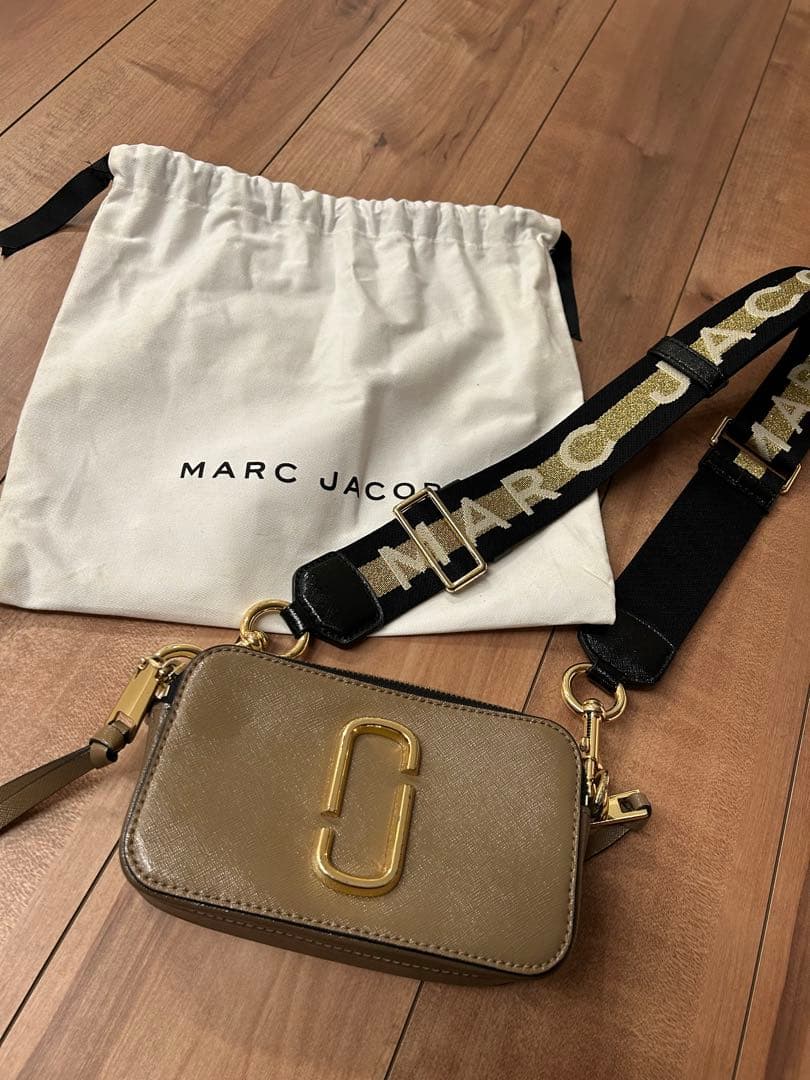 【natsu】MARC JACOBS ショルダーバッグ