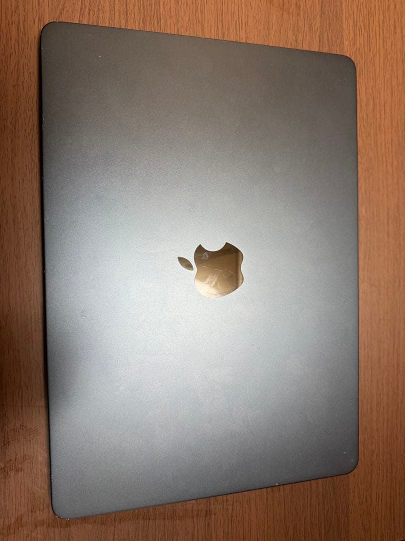 Apple MacBook M3 13インチ ミッドナイト