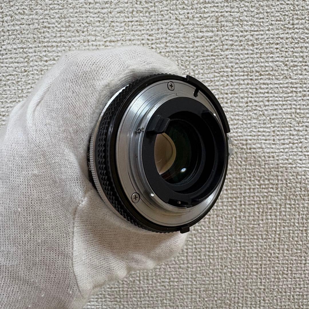 NIKKOR 50mm f/1.8 レンズ　ニコン　Nikon