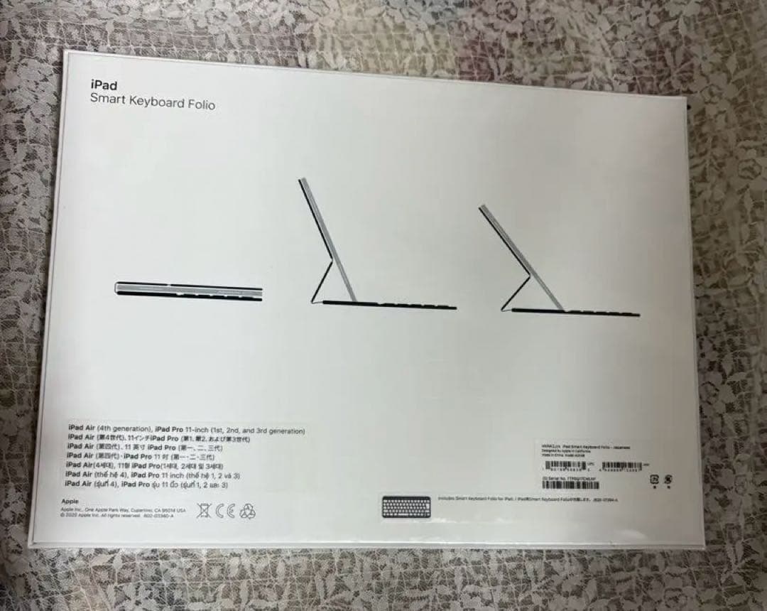 新品 未開封　Apple iPad Smart Keyboard Folio