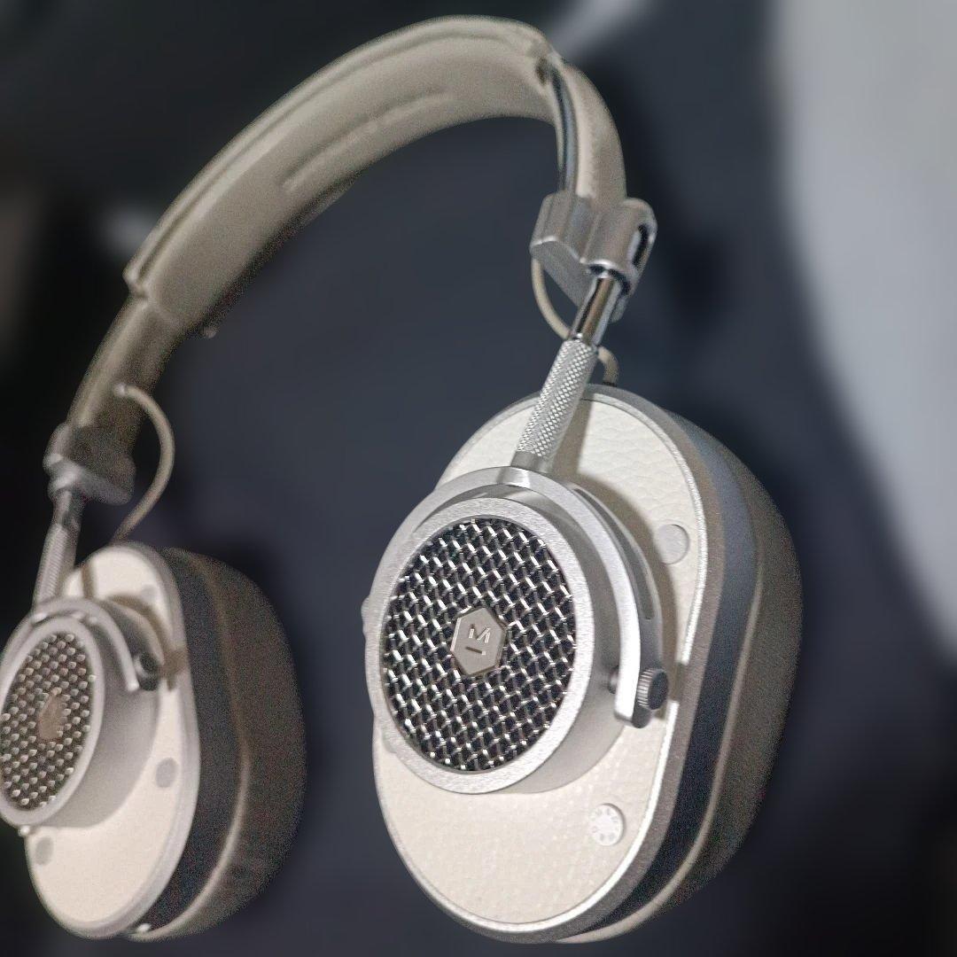 MASTER & DYNAMIC MH40 ホワイト