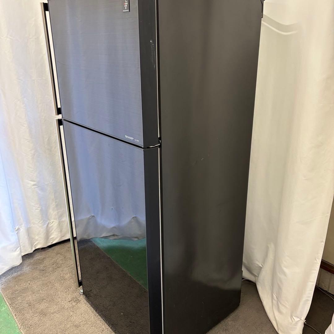 71❤️冷蔵庫　SHARP　500-600ℓ　大型　黒　右開　安い　中古　設置無料