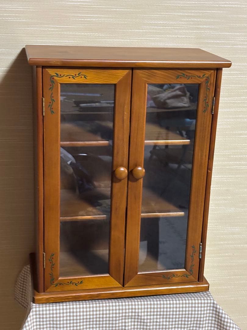 ルーシーズバスケット　CDキャビネット