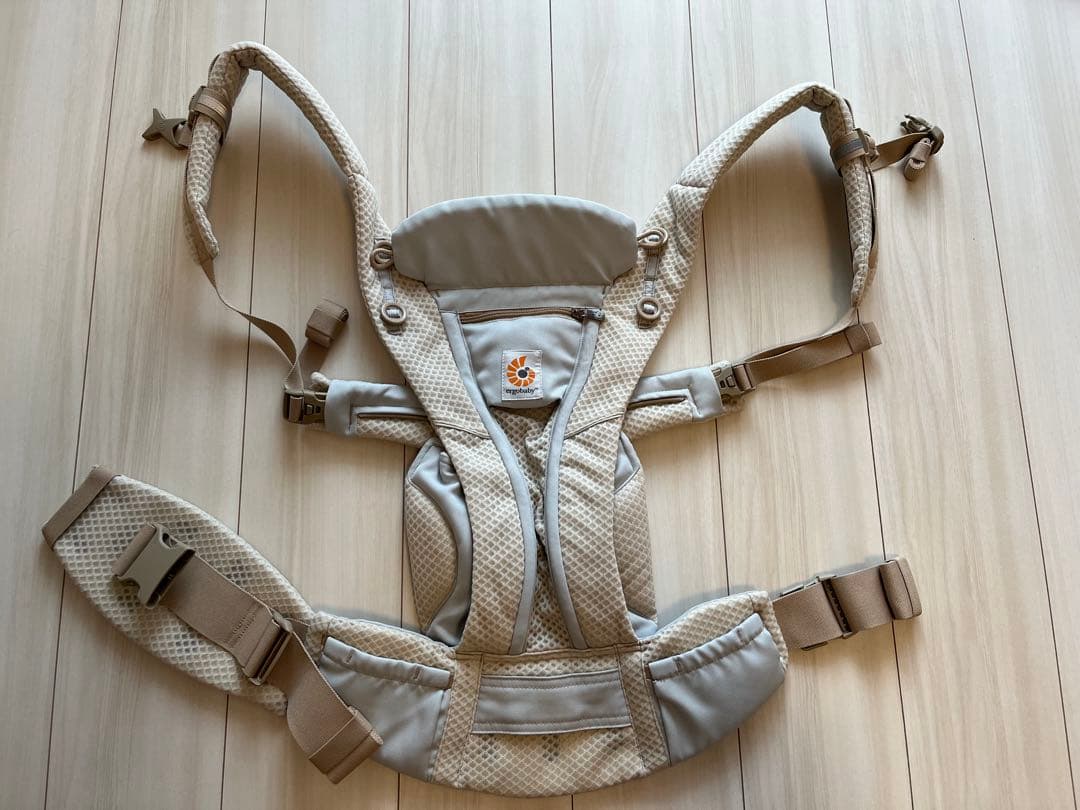 ⭐︎早い者勝ち　エルゴベビー オムニブリーズ 【カラー:サンドベージュ】