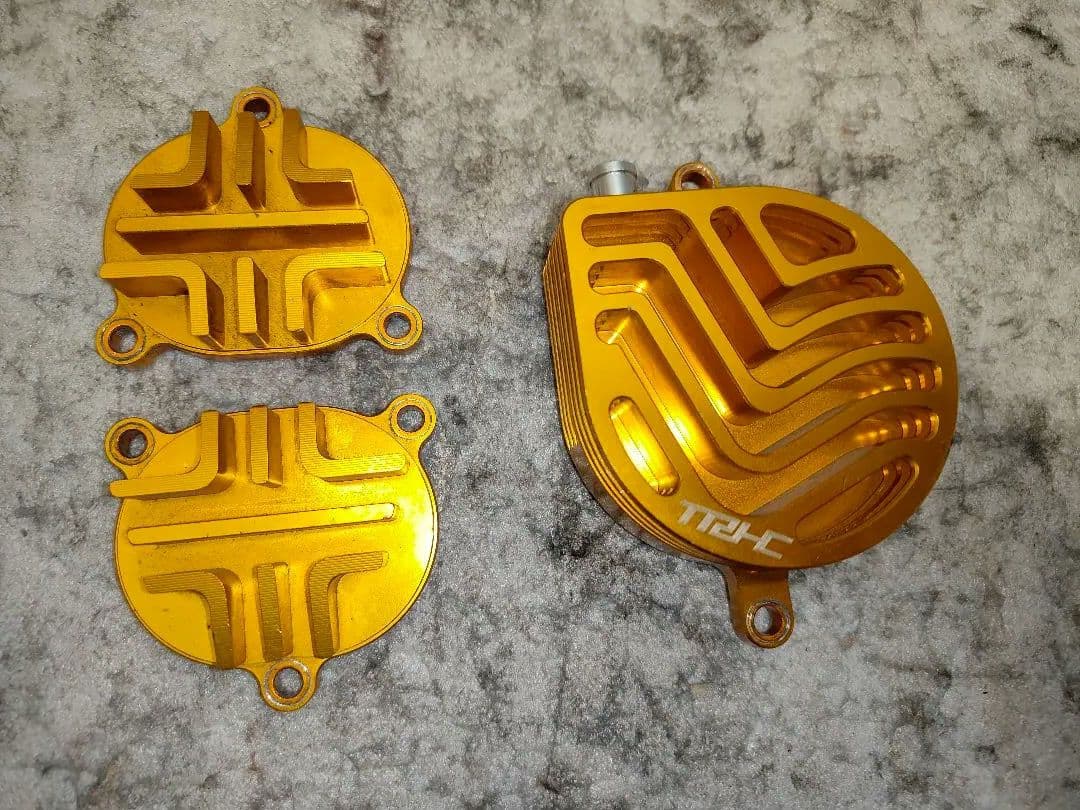 国内台湾全年式シグナスX対応 TRHC製タペットとカムカバーセット