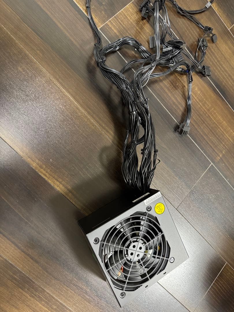電源 750W ATX3.0電源 80PLUSGOLD (日本製コンデンサ仕様)