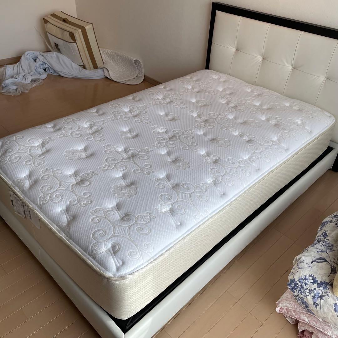 【送料込み】KINGSDOWN キングスダウン　セミダブル　マットレス