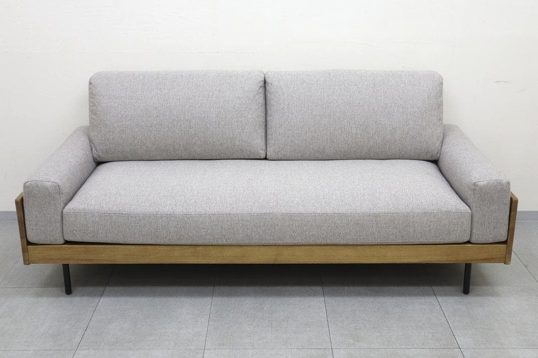 未使用品 ウニコ TREL トレル 3シーター ソファ 天然木 無垢材 フェザー