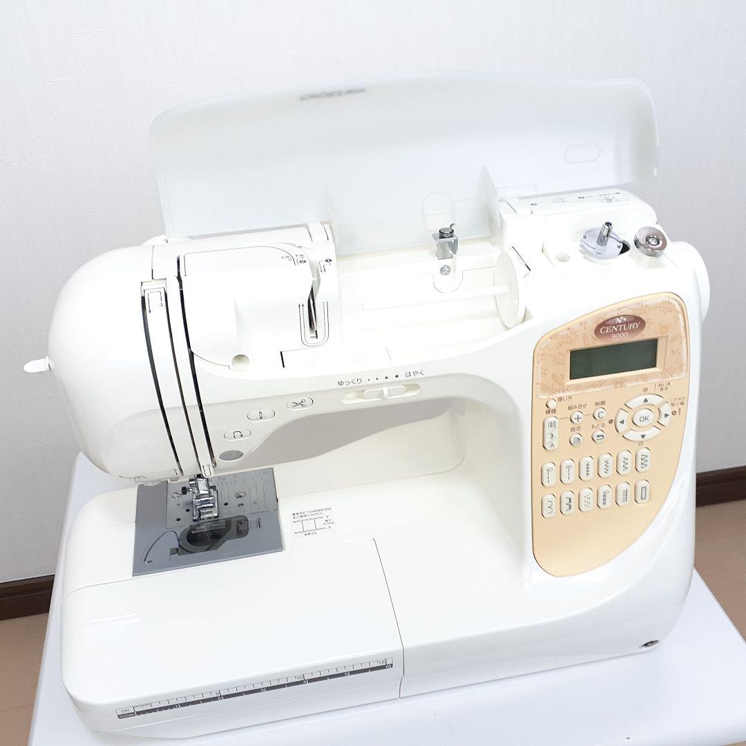 【美品】ブラザー　コンピューターミシン本体　CENTURY9000　付属品多数!