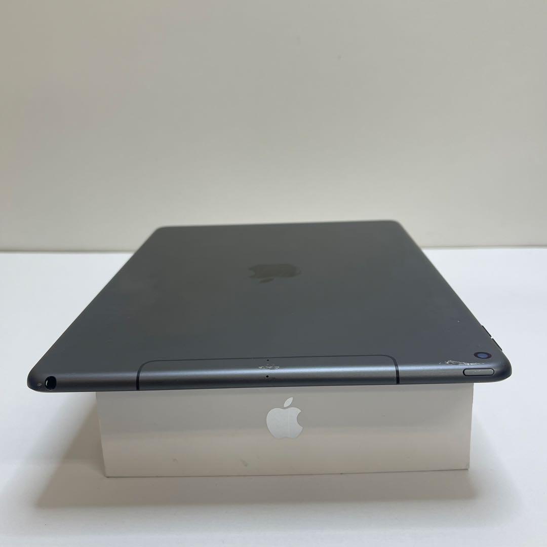 iPad Air 第3世代 64GB Wi-fi + Cellular 96％