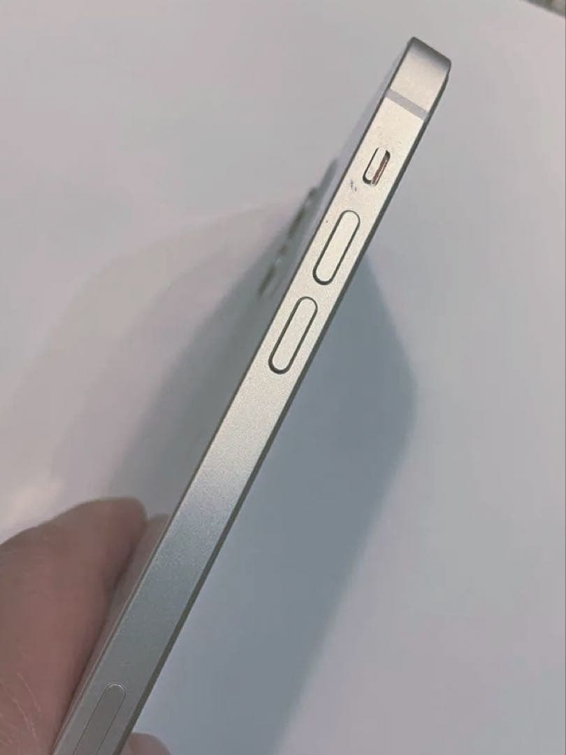 iphone12ホワイト　SIMフリー　ジャンク