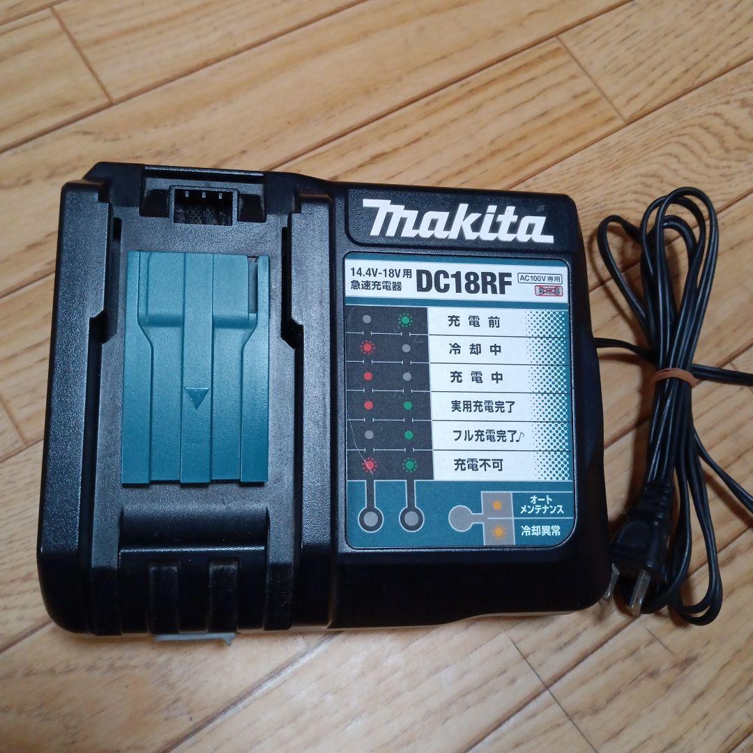 マキタ18V充電式クリーナーCL181FD青色　純正バッテリー、純正充電器付