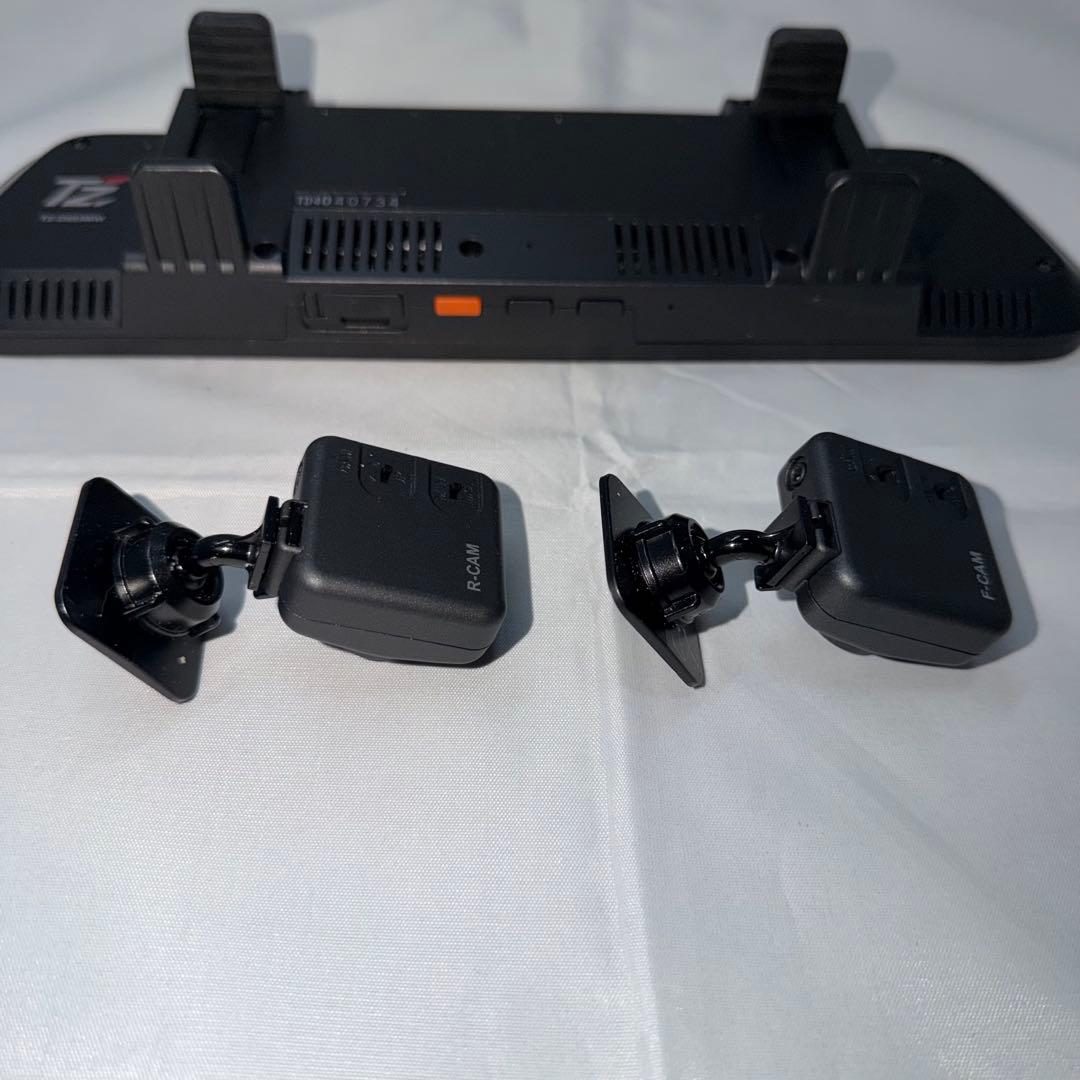 s*h様 トヨタ純正OPTドライブレコーダーTZ-D203MWミラー型モニター中