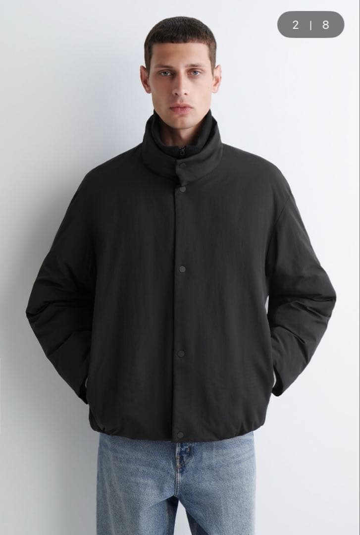 COS パデッドファンネルネックダウンジャケット