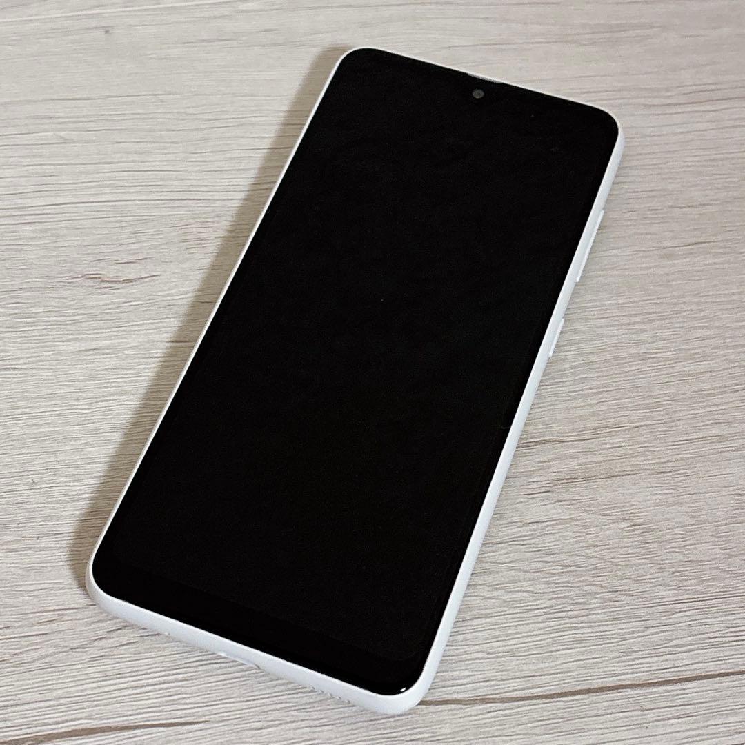 docomo Galaxy A22 5G ホワイト スマホ Android