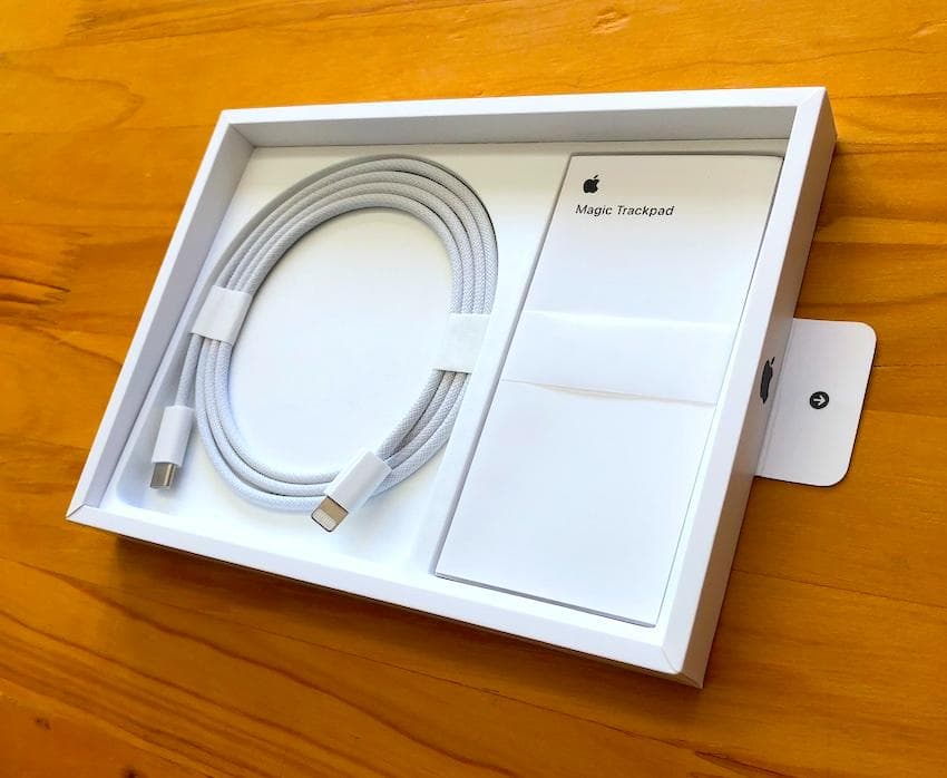 優良品｜Magic Trackpad 3｜付属品完備｜USB-Cケーブル｜純正｜