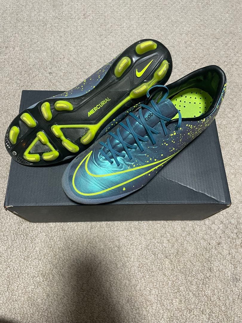 ナイキ マーキュリアル ヴェイパー