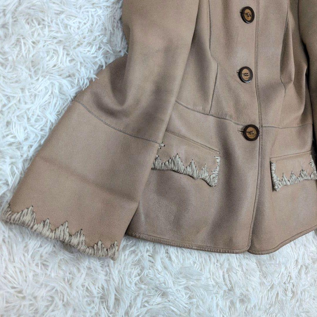 サルヴァトーレフェラガモ　レディース　レザージャケット　ガンチーニ　イタリア製