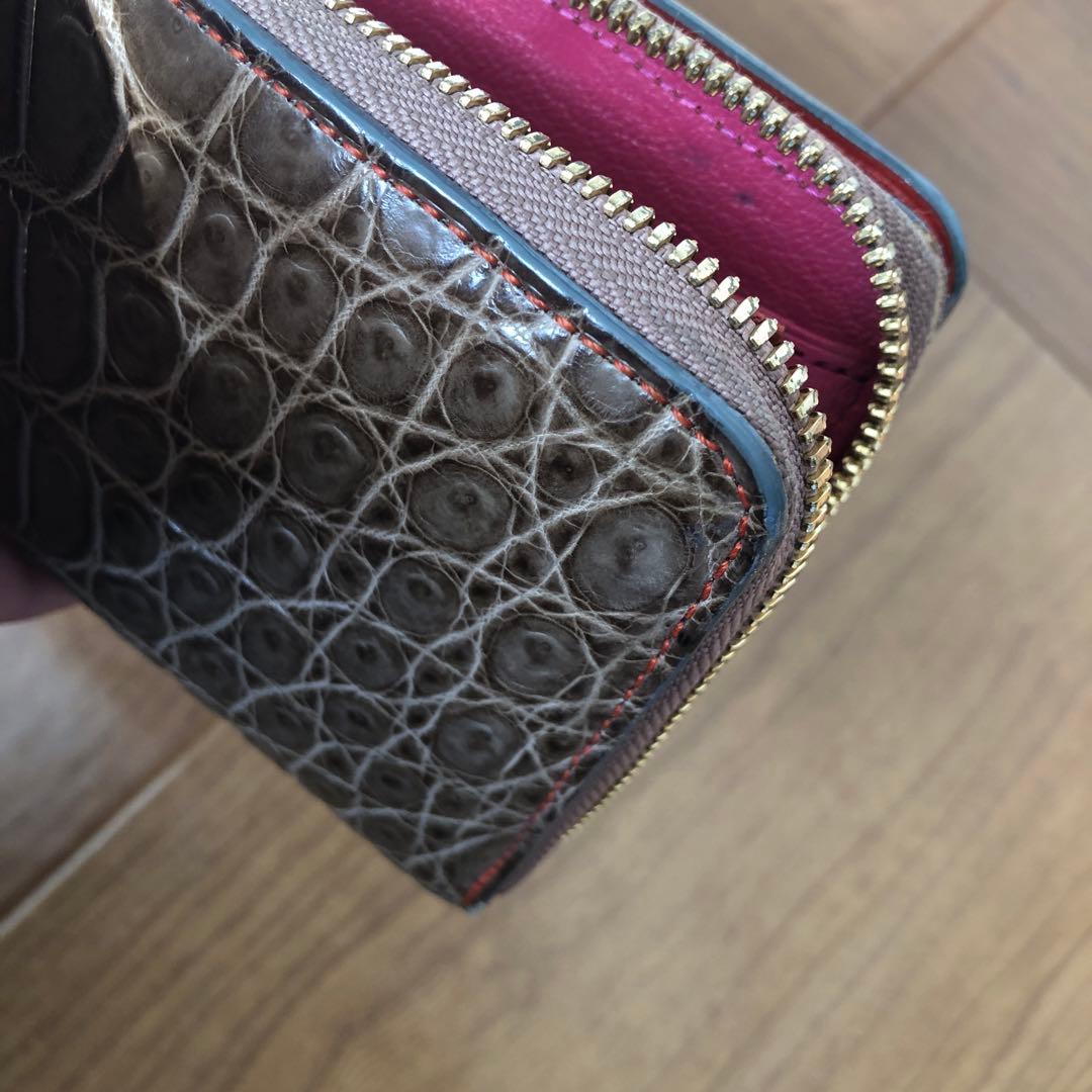 チビナイル　CIVINILE クロコダイルレザー長財布 タッセル付き