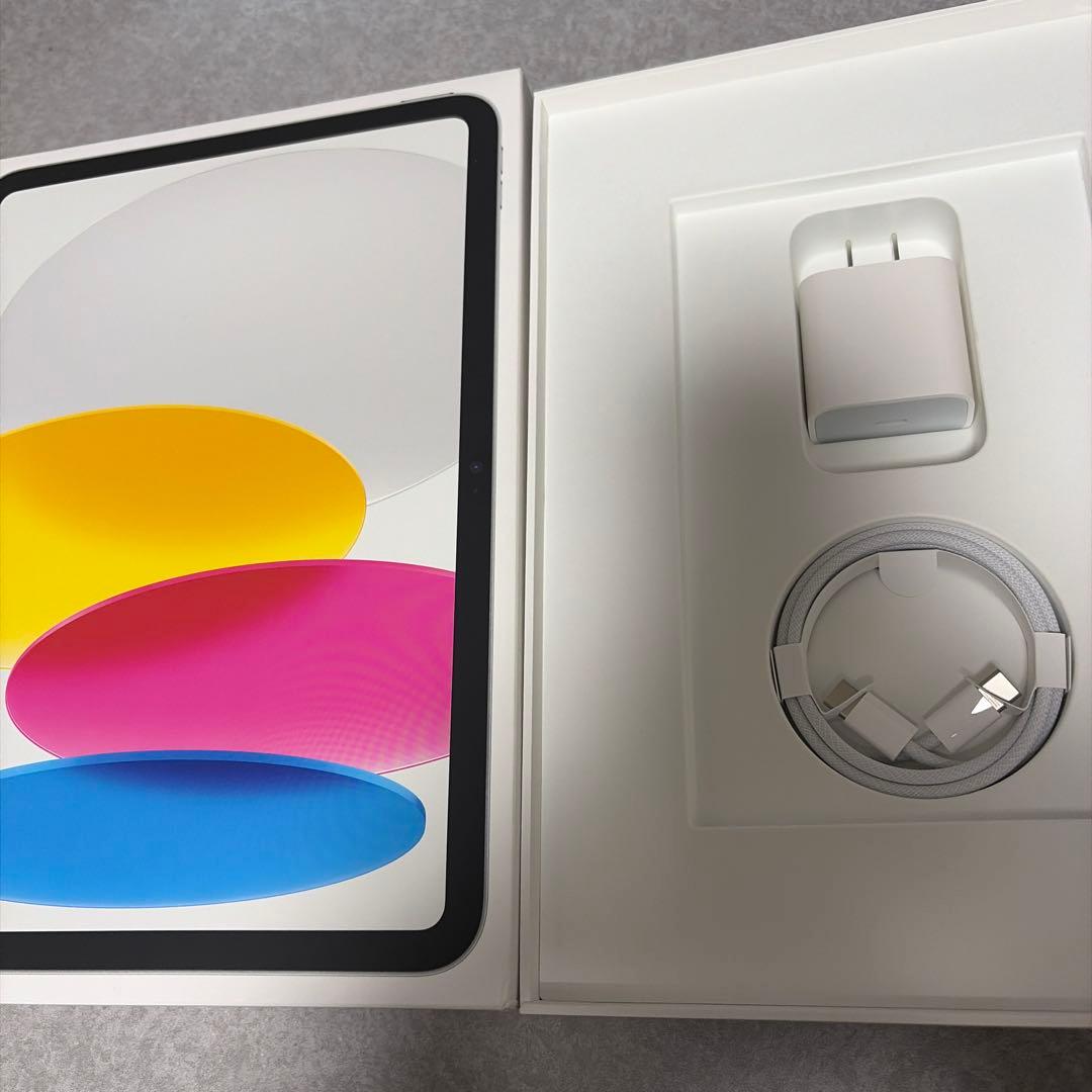 【美品】iPad（第10世代）Wi-Fiモデル／64GB