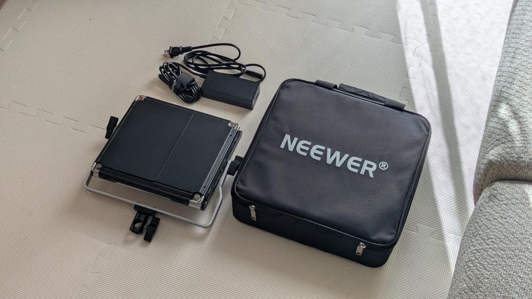 その他 Neewer 660 RGB LED