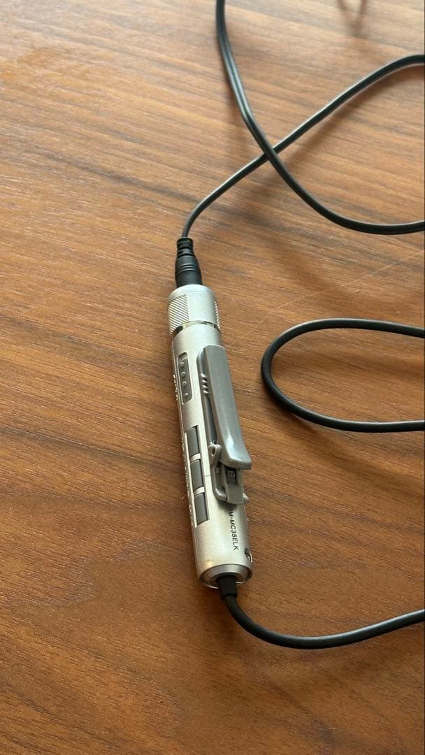 〈希少〉【期間限定】SONY ウォークマン　ポータブルCDプレイヤー　シルバー