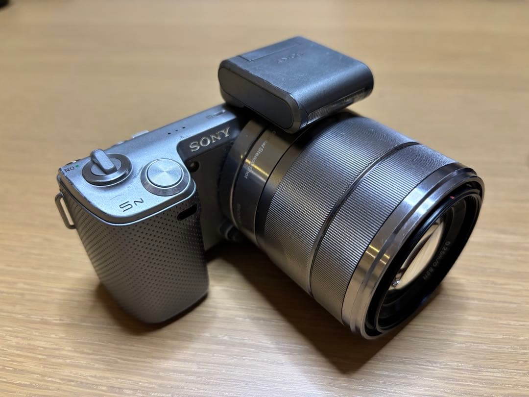 Sony NEX-5N ミラーレスカメラ シルバー