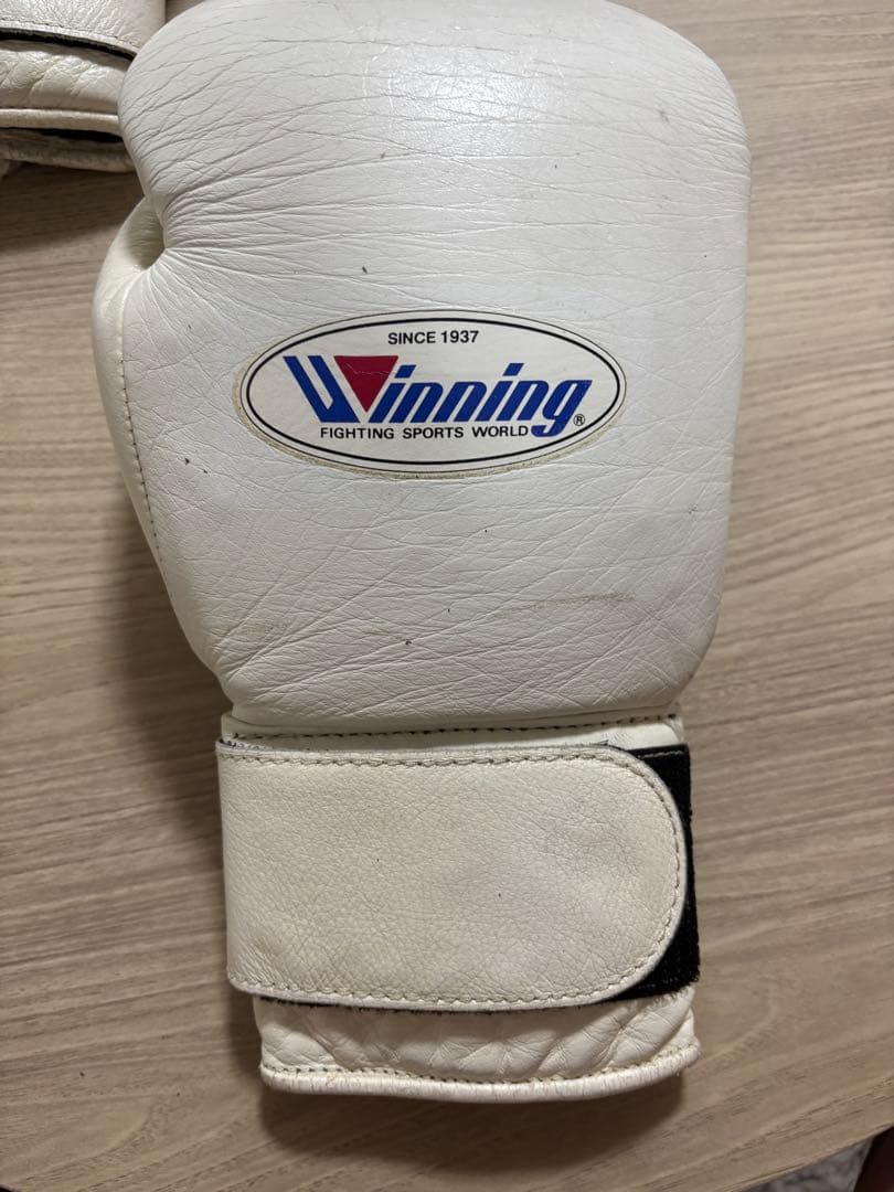 Winning ボクシンググローブ 12オンス ホワイト