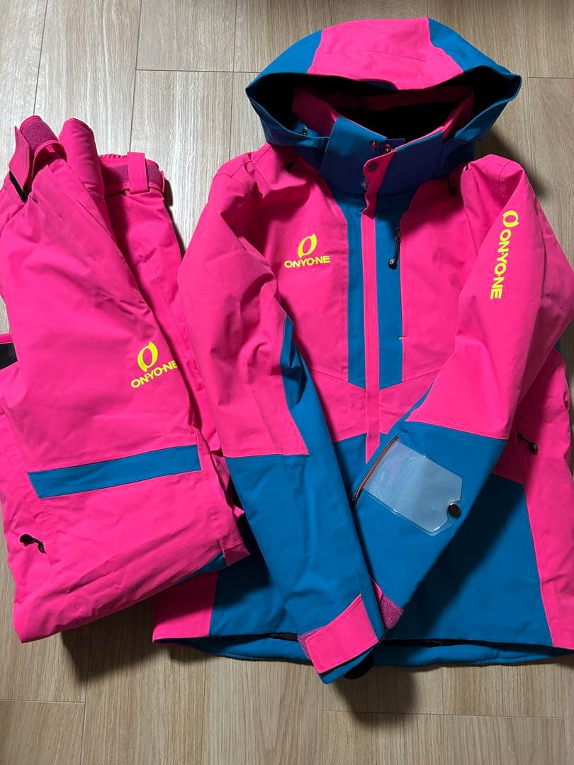 ONYONE スキーウェア ピンク/青　Ｌ