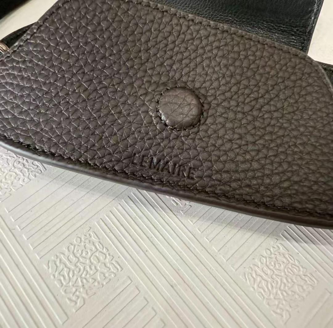 LEMAIRE BELL GLASSES HOLDER ダークチョコレート