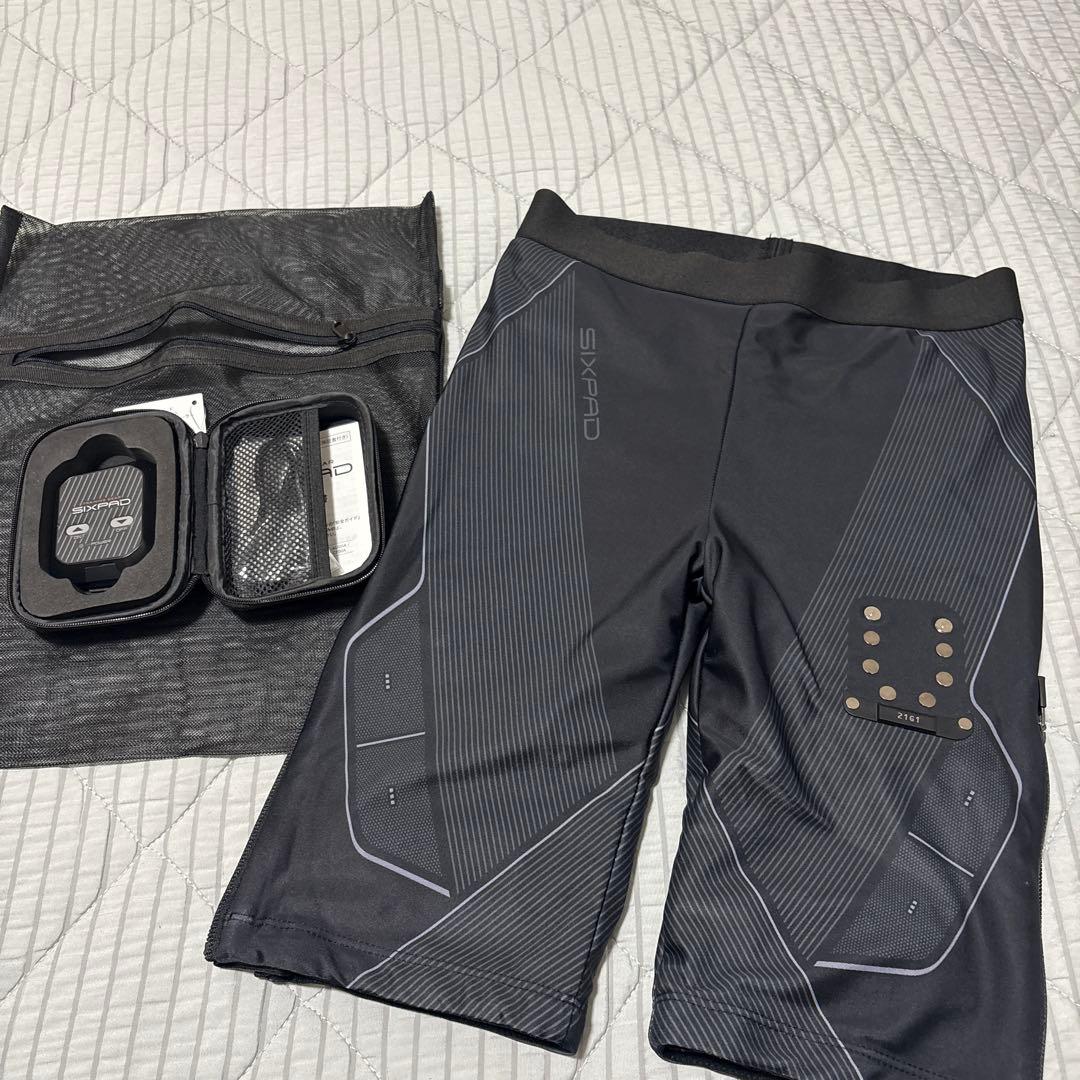 売り切り価格！SIXPAD ヒップ&レッグ　Mサイズ