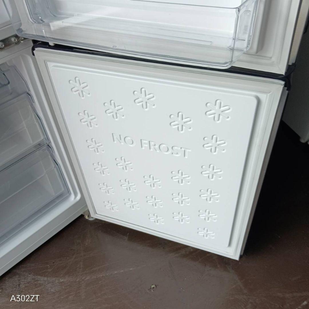 323送料設置無料 ハイアール　冷蔵庫　23年製 148L