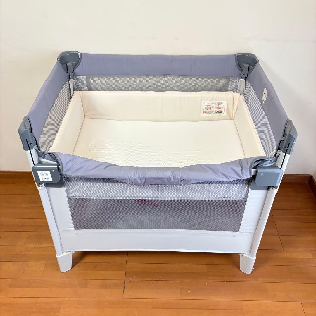 【付属品完備・匿名配送】アップリカ ココネルエアーABベビーベッド グレーベアー