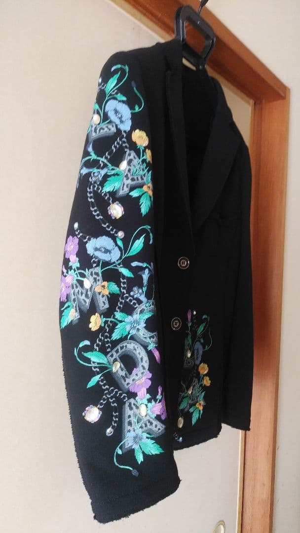 伊太利屋テーラードジャケット