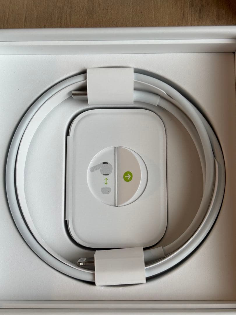 金*様 AirPods pro 2