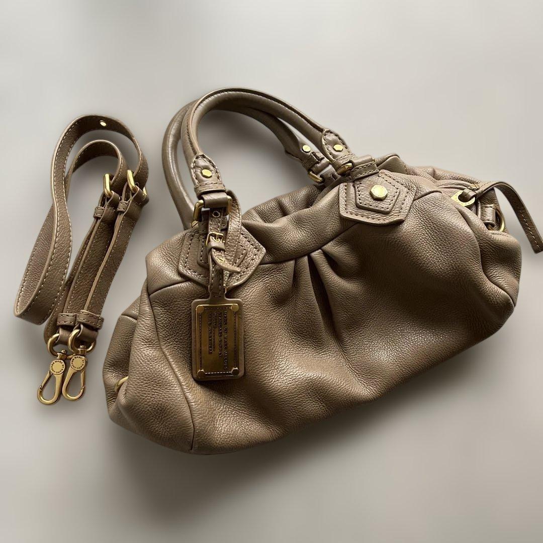 c*円様 MARC BY JACOBS ベージュ　バッグ