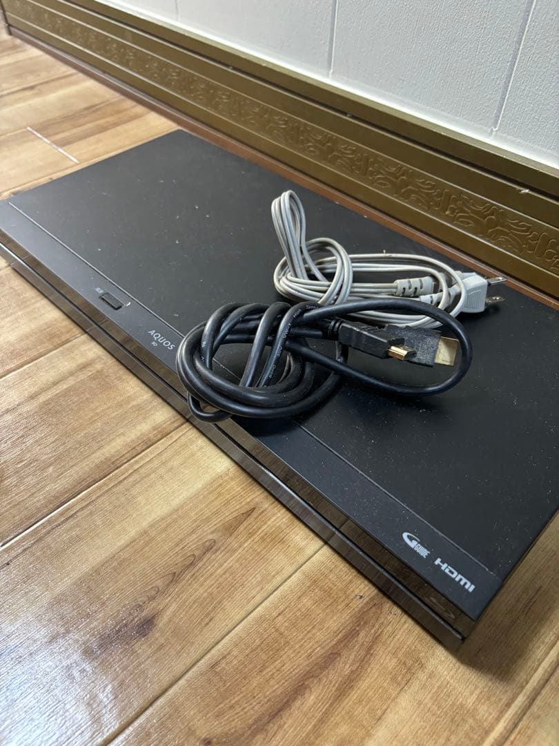 AQUOS SHARP シャープ　Blu-rayディスクレコーダー　2018年