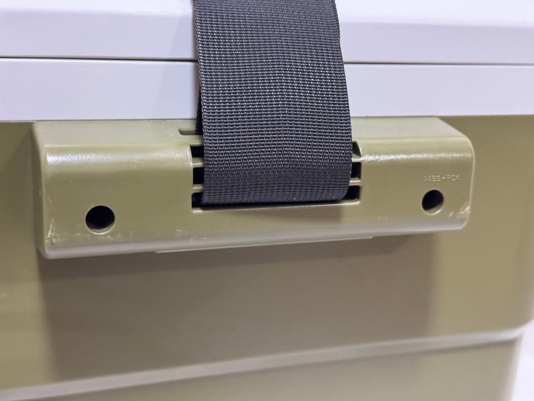 【美品】マキタ　makita ポータブル冷温蔵庫　CW 001G 20L