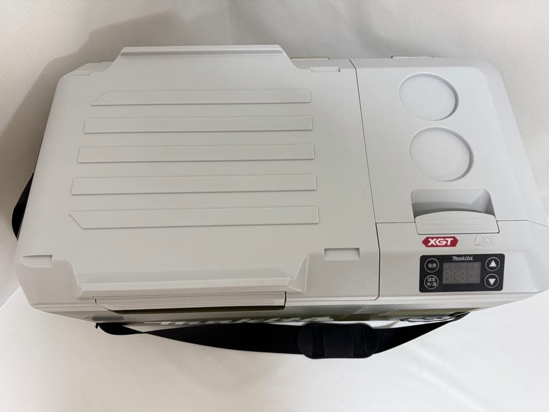 【美品】マキタ　makita ポータブル冷温蔵庫　CW 001G 20L