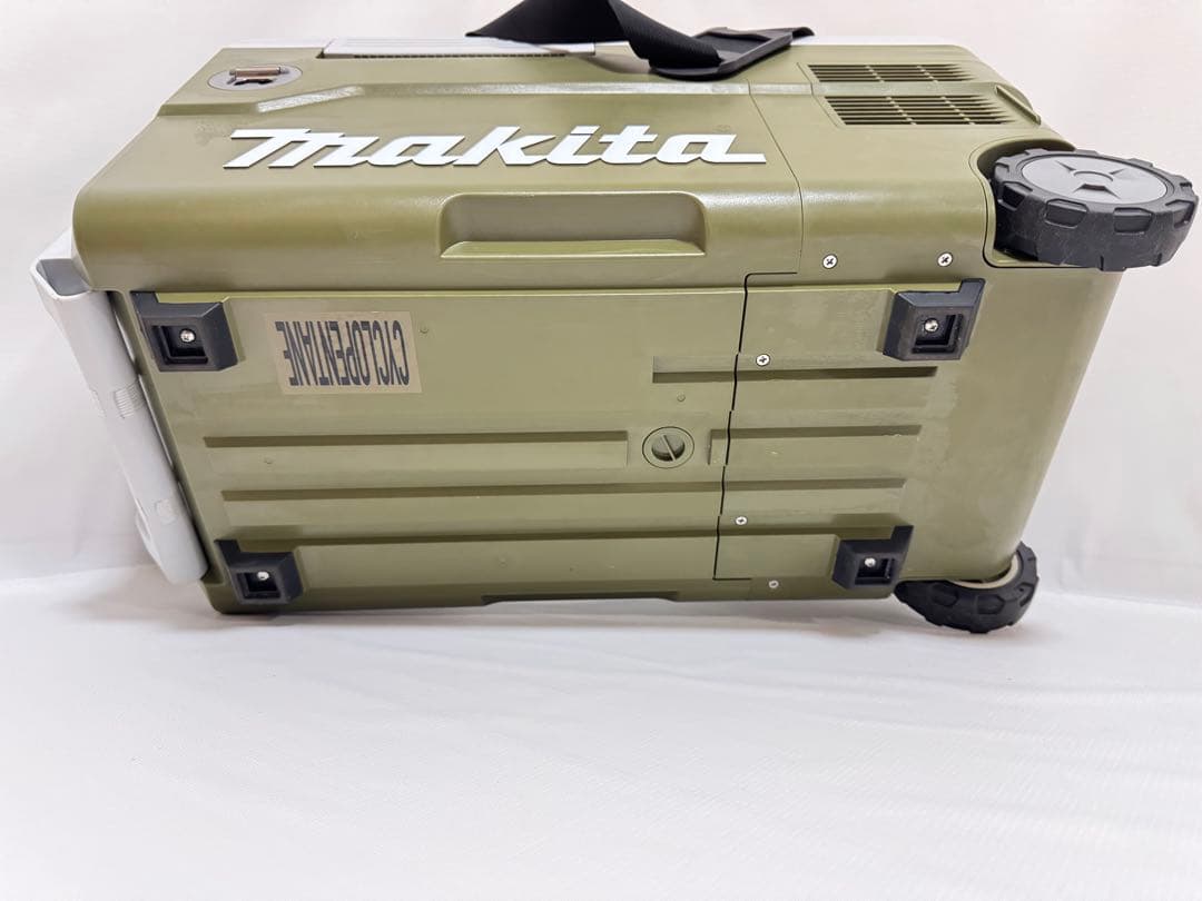 【美品】マキタ　makita ポータブル冷温蔵庫　CW 001G 20L
