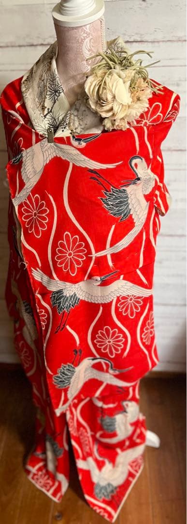 3907◆アンティーク長襦袢時代物縮緬朱赤に鶴艶やか品格のある逸品