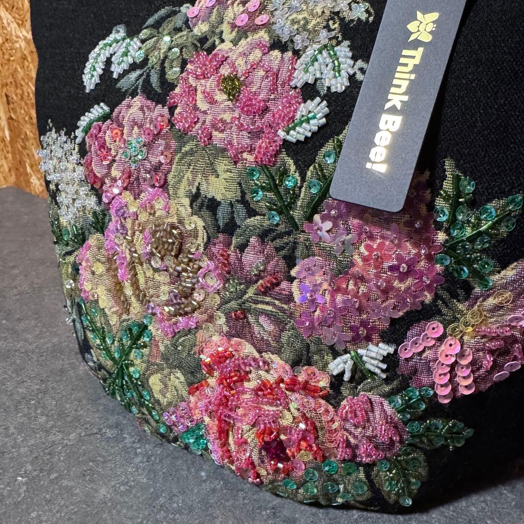 【しいちゃん】 Think Bee！ カレンダリオバッグ 花柄刺繍