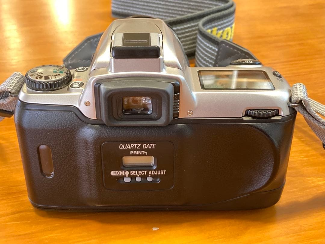 Nikon Ｕ　一眼レフカメラ