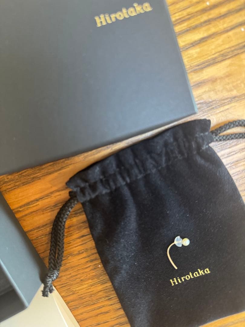 ヒロタカHirotakaパールピアスk10