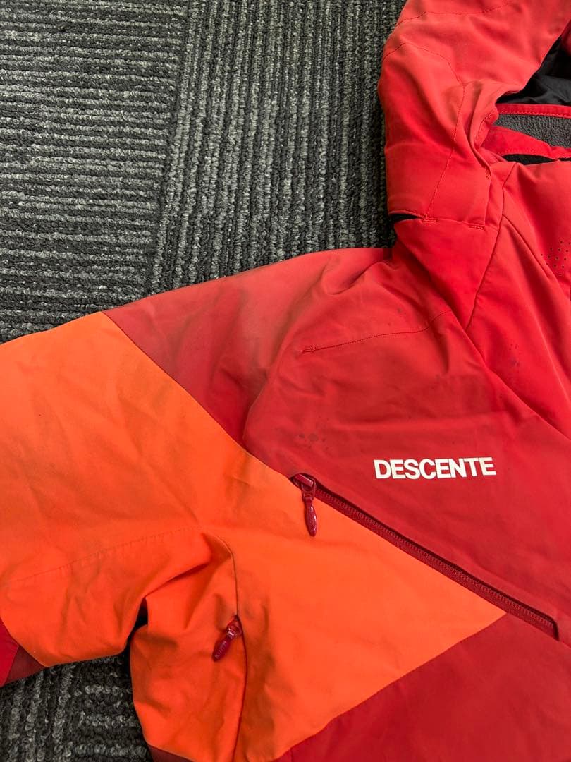 DESCENTE スキーウェアセット (ジャケット+パンツ)