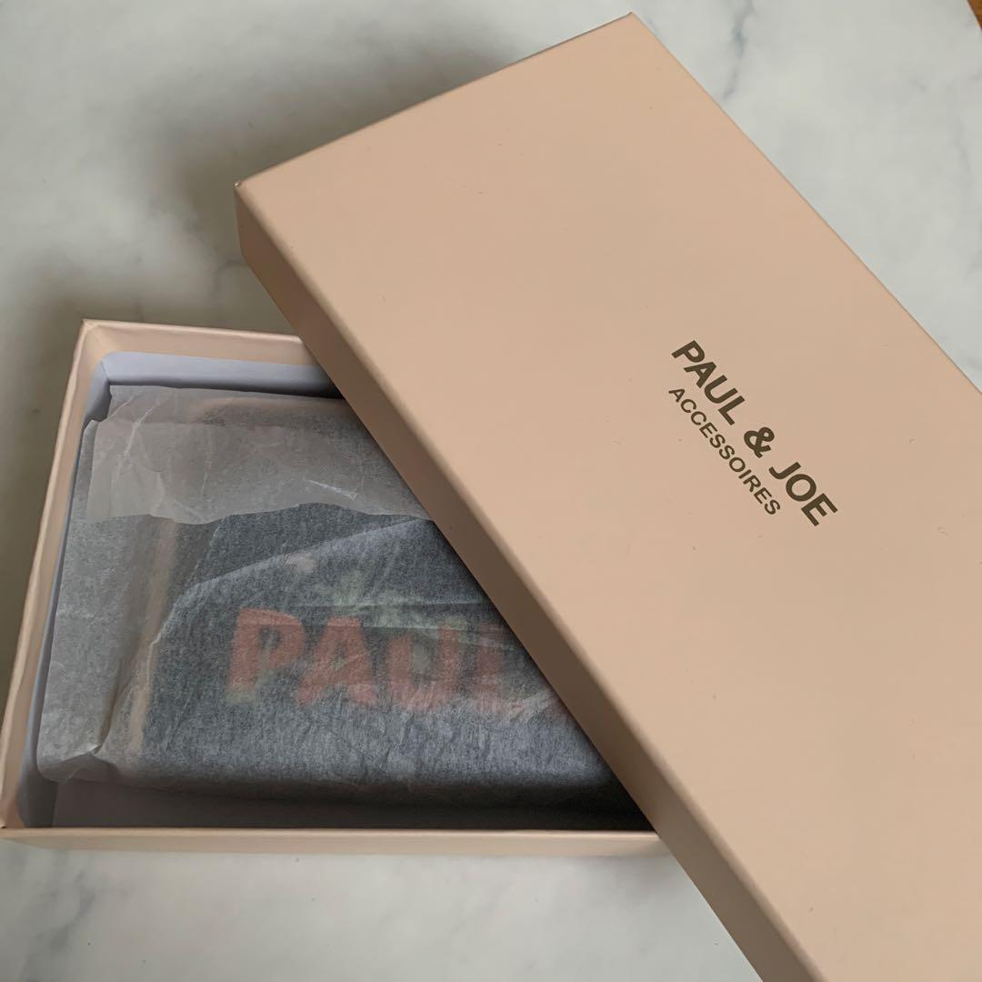 【新品未使用】PAUL & JOE 本革　黒長財布　花柄刺しゅう入り