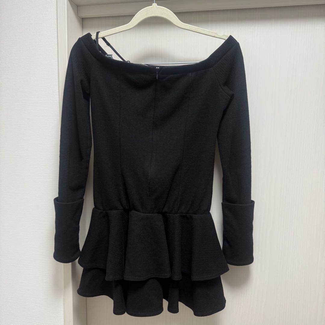 M me eme ワンピース