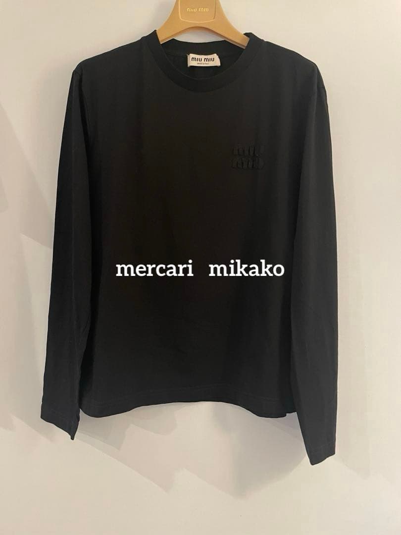 miumiu 2023/24 ロゴ刺繍パッチ ロングスリーブTシャツ