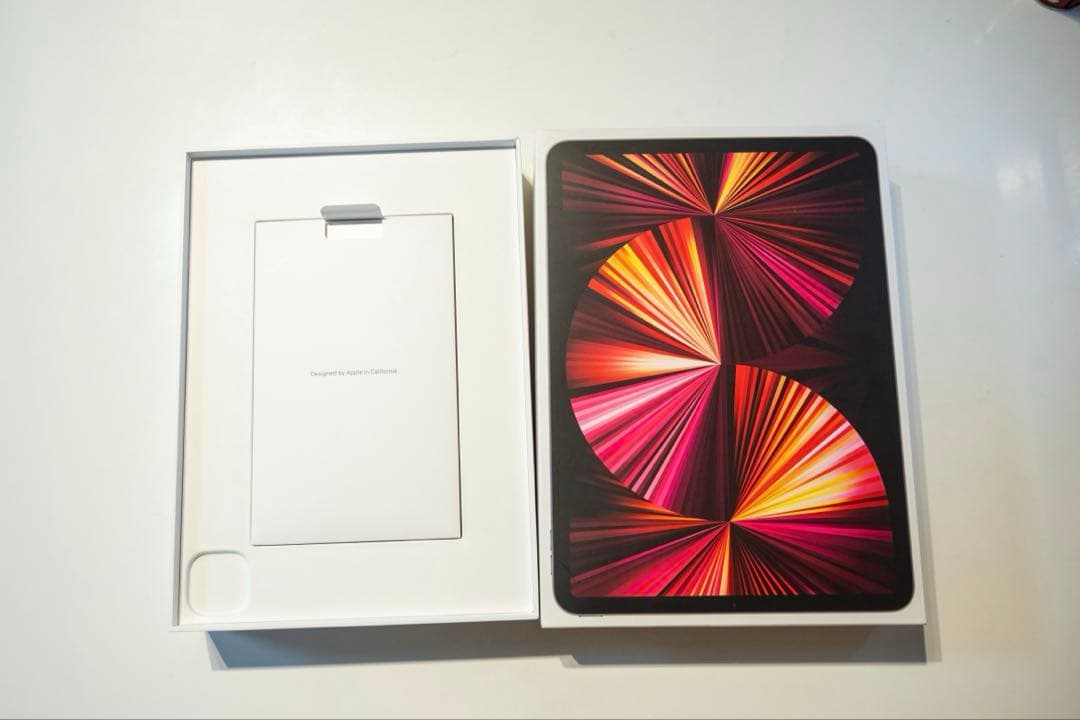 iPad Pro 11 256G スペースグレイ 純正カバー、アップルペンシル付