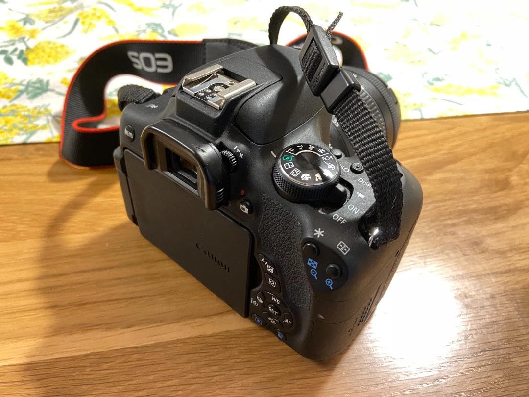 Canon kiss x8i ダブルレンズセット +追加レンズ